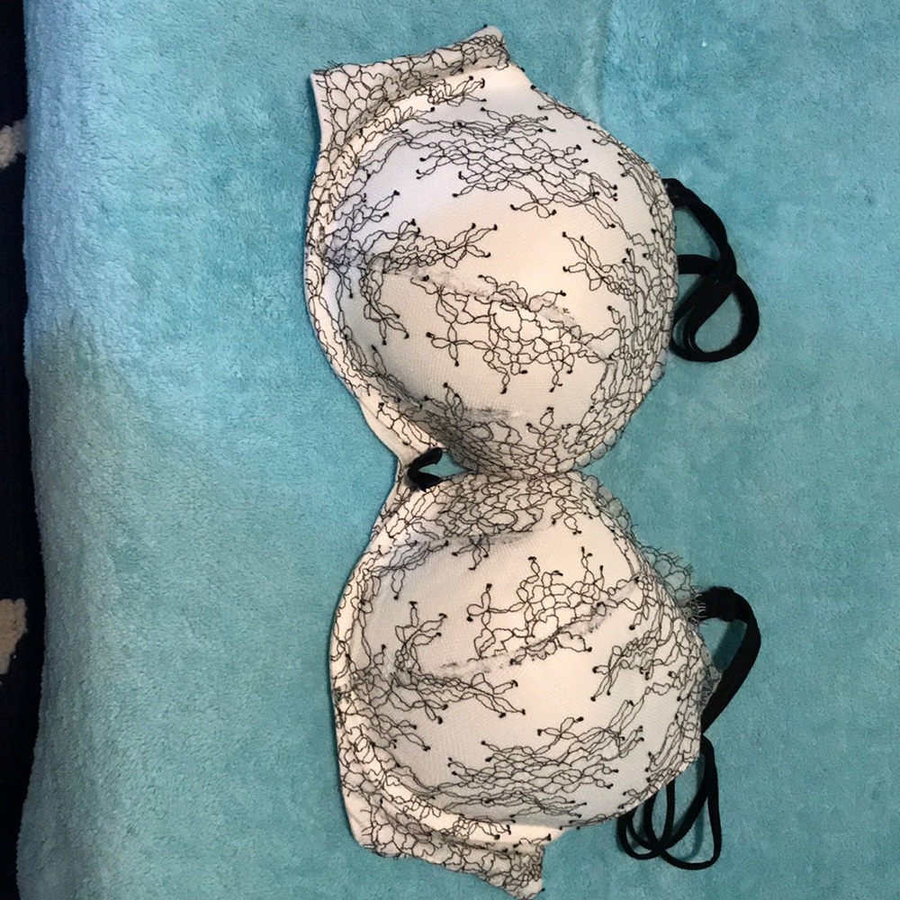 Nwot Victoria secret bra